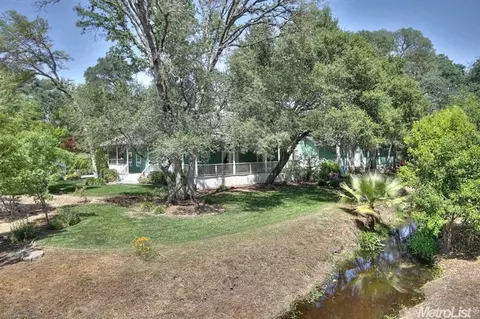 4929 Secluded Oaks Ln, Carmichael, CA 95608 photo 1