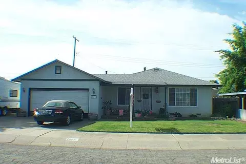 468 Valley Ave, Lodi, CA 95240 photo 1