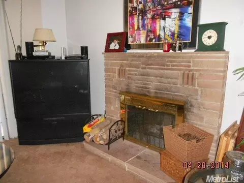 468 Valley Ave, Lodi, CA 95240 photo 7