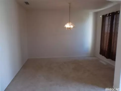 558 Gregory Pl, Manteca, CA 95336 photo 6