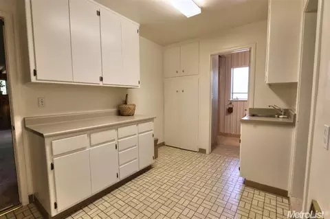 5216 Fair Oaks Blvd, Carmichael, CA 95608 photo 17