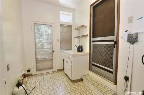 5216 Fair Oaks Blvd, Carmichael, CA 95608 photo 18