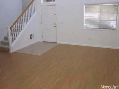 3916 Chateau Ln, Tracy, CA 95377 photo 4