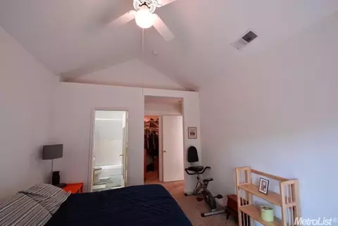 2438 Albany Ave, Davis, CA 95618 photo 8