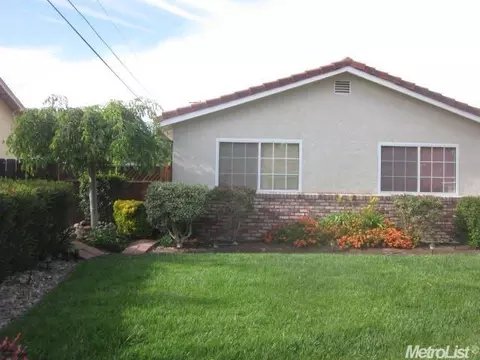 401 E Carlton Way, Tracy, CA 95376 photo 3