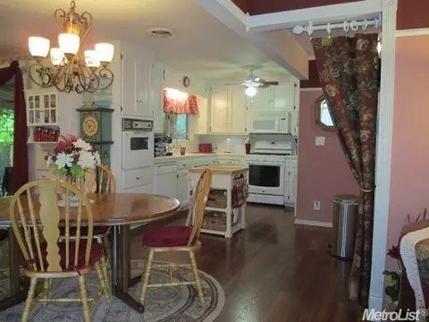 1609 Golden Gate Dr, Modesto, CA 95350 photo 7