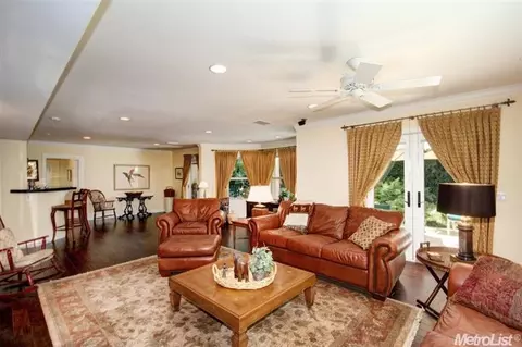 1622 Arden Bluffs Ln, Carmichael, CA 95608 photo 10