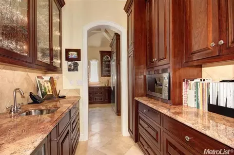 1622 Arden Bluffs Ln, Carmichael, CA 95608 photo 7