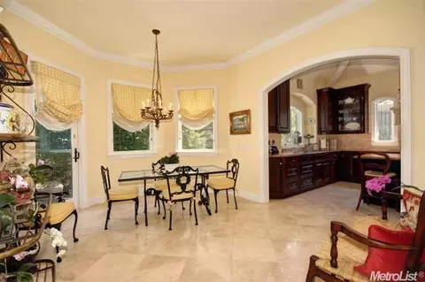 1622 Arden Bluffs Ln, Carmichael, CA 95608 photo 8