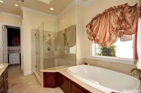 1622 Arden Bluffs Ln, Carmichael, CA 95608 photo 21