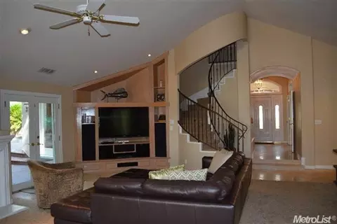 7134 Lincoln Ave, Carmichael, CA 95608 photo 5