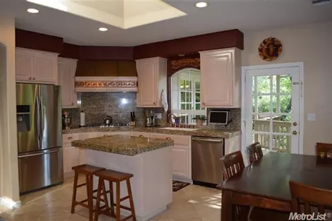 7134 Lincoln Ave, Carmichael, CA 95608 photo 3