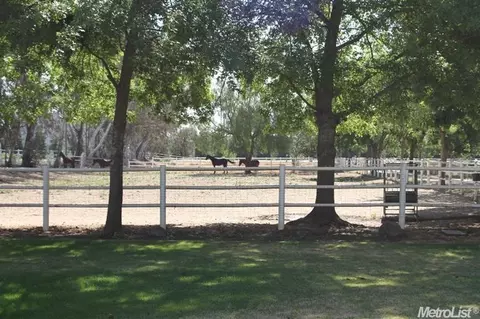 4825 Geer Rd, Hughson, CA 95326 photo 3