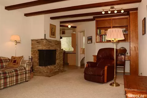 5645 Valhalla Dr, Carmichael, CA 95608 photo 13