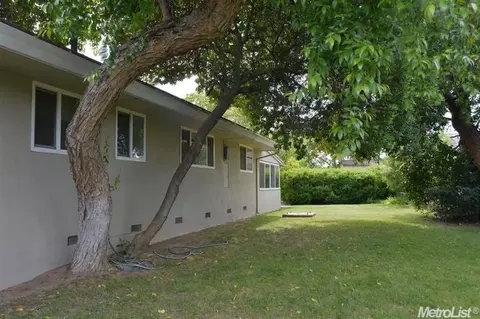 5645 Valhalla Dr, Carmichael, CA 95608 photo 24