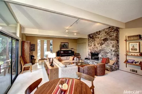1409 Carob Pl, Davis, CA 95616 photo 5