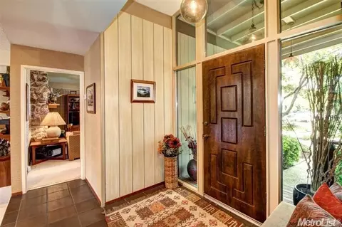 1409 Carob Pl, Davis, CA 95616 photo 4
