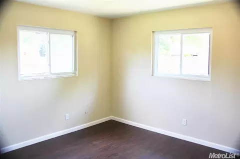2337 Viola St, Modesto, CA 95354 photo 7