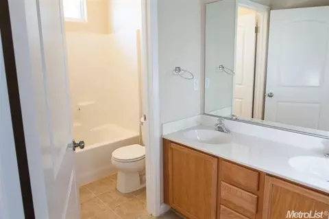 3405 Summer Dr, Modesto, CA 95355 photo 12