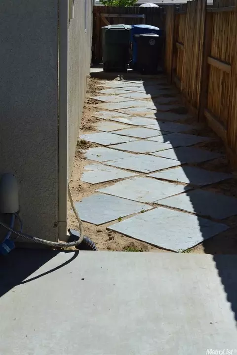 1465 Sereno Dr, Manteca, CA 95337 photo 17