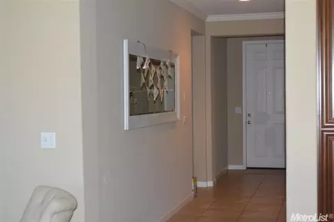 1465 Sereno Dr, Manteca, CA 95337 photo 8