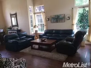 1305 Edmonton Ct, Tracy, CA 95376 photo 4