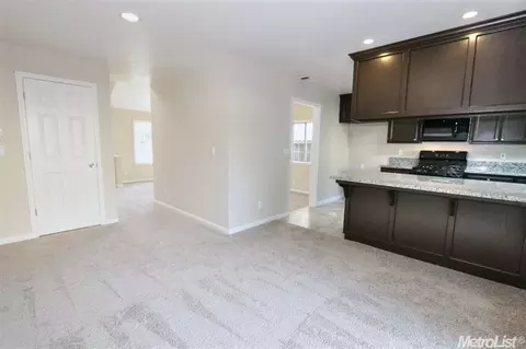 5375 4th St, Rocklin, CA 95677 photo 7