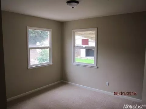 1108 Allen Dr, Modesto, CA 95350 photo 8