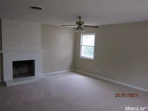 1108 Allen Dr, Modesto, CA 95350 photo 3