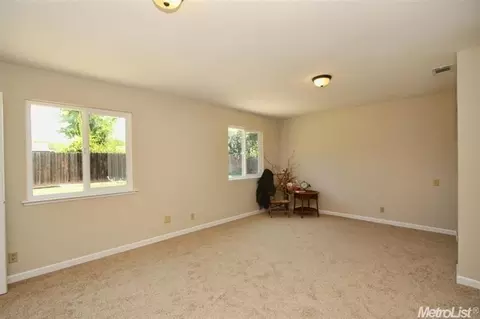 135 Perraud Dr, Folsom, CA 95630 photo 15