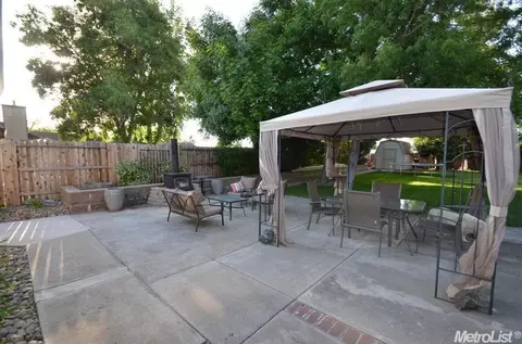 625 Downing Dr, Galt, CA 95632 photo 7