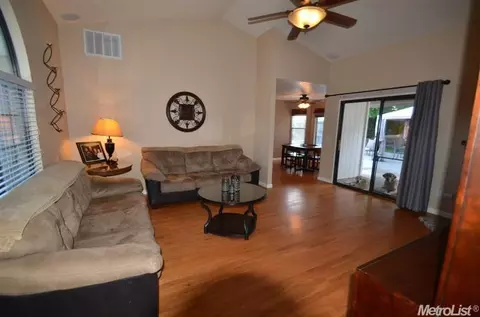 625 Downing Dr, Galt, CA 95632 photo 12