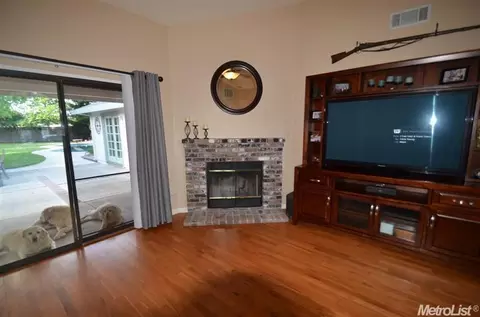 625 Downing Dr, Galt, CA 95632 photo 14