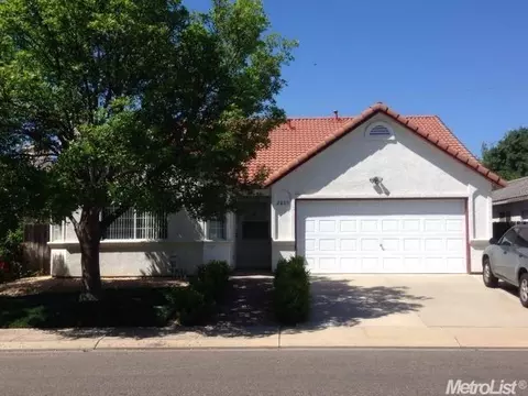 2805 Mozart Dr, Modesto, CA 95358 photo 1