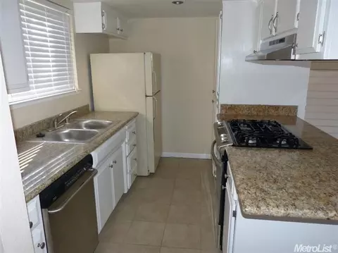 5929 Casa Alegre, Carmichael, CA 95608 photo 2