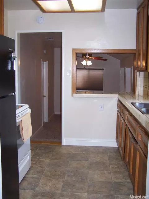 2710 Wright, Sacramento, CA 95821 photo 8