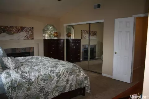 8263 Silk Tree Way, Antelope, CA 95843 photo 14