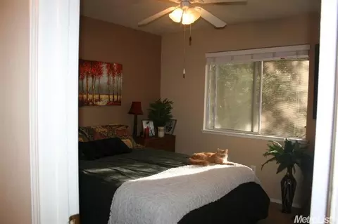 8263 Silk Tree Way, Antelope, CA 95843 photo 16