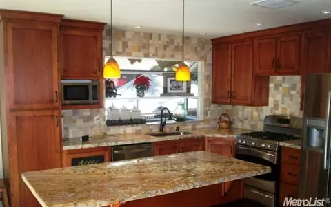 5786 Craig St, Loomis, CA 95650 photo 9