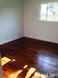 142 S Pacific Ave, Lodi, CA 95242 photo 5