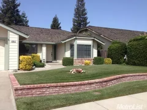 4067 St Patrick Pl, Turlock, CA 95382 photo 2
