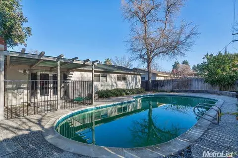 1400 Union Dr, Davis, CA 95616 photo 23