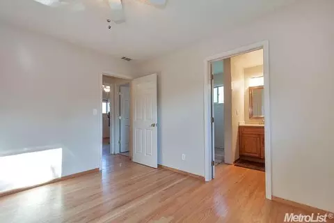 1400 Union Dr, Davis, CA 95616 photo 11