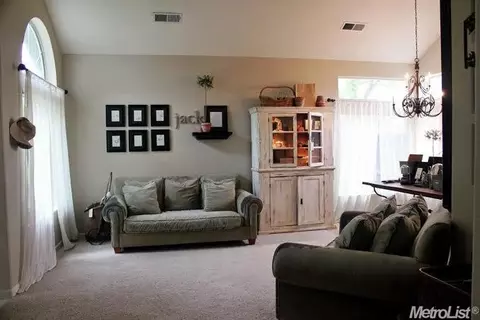 4228 Oslo Ct, Antelope, CA 95843 photo 4