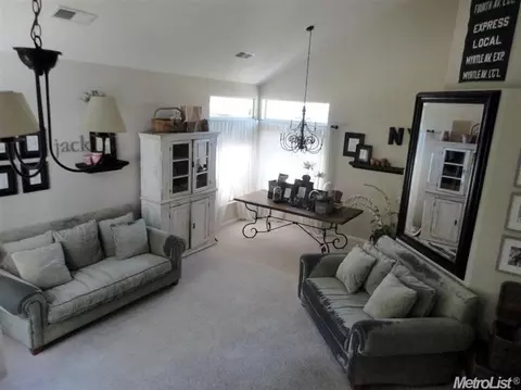 4228 Oslo Ct, Antelope, CA 95843 photo 3