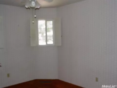 3501 Darlington Ct, Modesto, CA 95356 photo 7