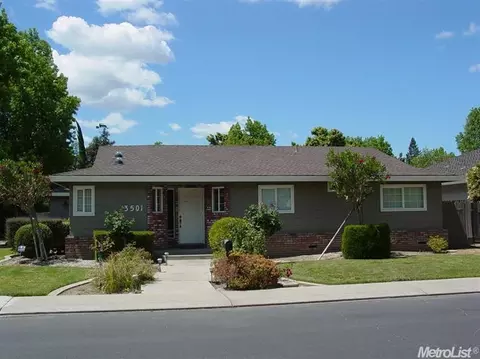 3501 Darlington Ct, Modesto, CA 95356 photo 3