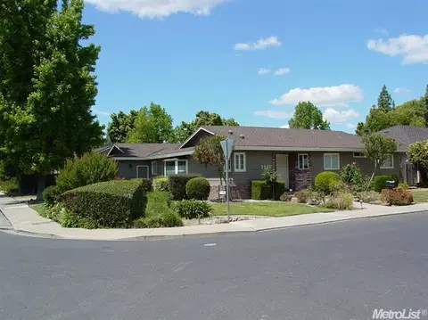 3501 Darlington Ct, Modesto, CA 95356 photo 1