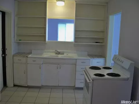 600 Chestnut St, Turlock, CA 95380 photo 3