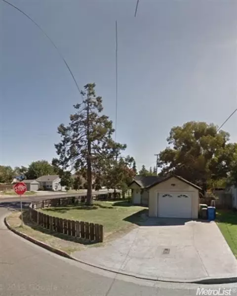 600 Chestnut St, Turlock, CA 95380 photo 1